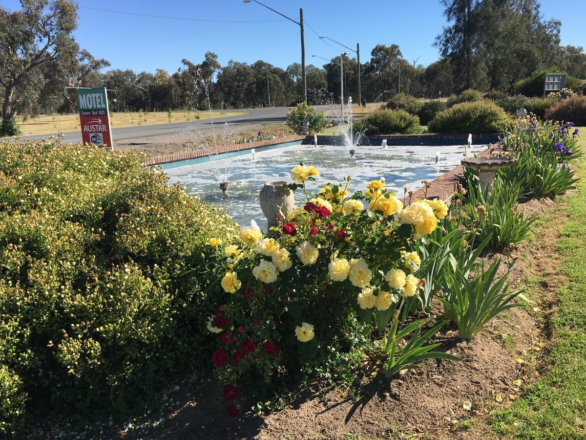 Byer Fountain Motor Inn Holbrook Exterior photo